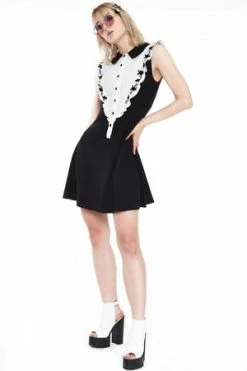 Jawbreaker Button Down Knit Dress With Rose Embroidered On Ruffle -Cheap GOTHIC DRESSES Store Button Down Knit Dress With Rose Embroidered On Ruffle Jawbreaker 4 300x