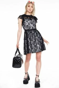 Jawbreaker Lace Overlay Collar Dress -Cheap GOTHIC DRESSES Store Lace Overlay Collar Dress Jawbreaker 4 300x