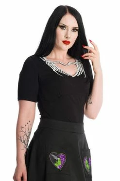 Banned Skeleton Heart Top 7 Banned Skeleton Heart Top -Cheap GOTHIC DRESSES Store Skeleton Heart Top Banned 3 300x