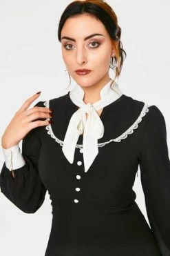 Jawbreaker Coven Dress -Cheap GOTHIC DRESSES Store coven dress jawbreaker 5 300x