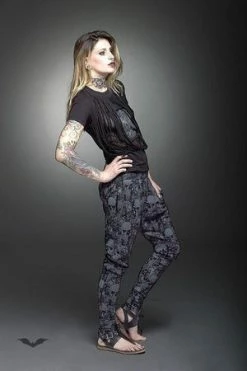 Queen Of Darkness Goth Top Decorated With Fringes -Cheap GOTHIC DRESSES Store goth top decorated with fringes queen of darkness 4 300x