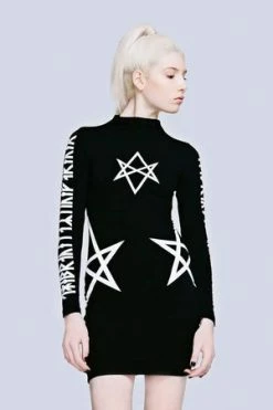 Long Clothing Hexagram Dress