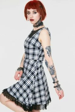 Jawbreaker It's A Picnic Lace Trim Skater Dress -Cheap GOTHIC DRESSES Store its a picnic lace trim skater dress jawbreaker 4 300x