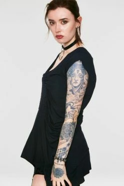 Jawbreaker Jersey Pleat Front Top -Cheap GOTHIC DRESSES Store jersey pleat front top jawbreaker 4 300x