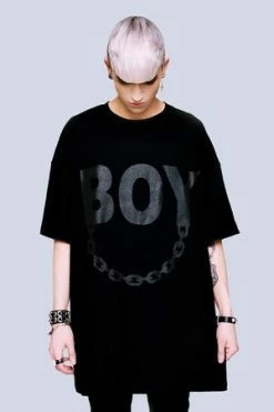 Long Clothing Oversize Boy Chain T-Shirt - Unisex -Cheap GOTHIC DRESSES Store oversize boy chain t shirt unisex long clothing 5 300x