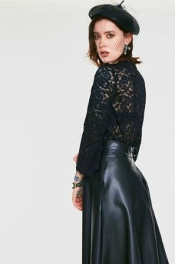 Jawbreaker Ruffling Feathers Lace Top -Cheap GOTHIC DRESSES Store ruffling feathers lace top jawbreaker 3 300x