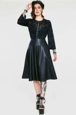 Jawbreaker Ruffling Feathers Lace Top -Cheap GOTHIC DRESSES Store ruffling feathers lace top jawbreaker 4 300x