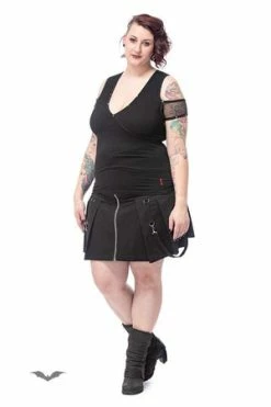 Queen Of Darkness Shoulder-Free Shirt With Mesh And Studs -Cheap GOTHIC DRESSES Store shoulder free shirt with mesh and studs queen of darkness 4 300x