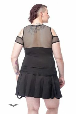 Queen Of Darkness Shoulder-Free Shirt With Mesh And Studs -Cheap GOTHIC DRESSES Store shoulder free shirt with mesh and studs queen of darkness 5 300x